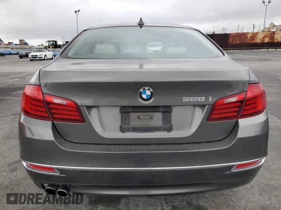 2014 BMW 5 Series 528i с VIN WBA5A5C57ED502525, выставлен на аукционе Copart как лот 81796995 с пробегом 75 062 миль миль и Списание • Salvage title. История ставок и продаж доступна на DreamBid. Изображение 6.