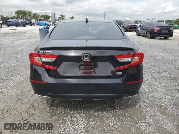 2022 Honda Accord EX-L z VIN 1HGCV1F55NA003728, wystawiony jako Copart lot #71436705 z przebiegiem 33 687 mil mil oraz Nie do naprawy • Non repairable. Historia ofert i sprzedaży dostępna na DreamBid. Obrazek 6.
