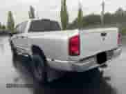 2007 Dodge RAM z VIN 3D7ML48A37G793593, wystawiony jako Copart lot #57533505 z przebiegiem 273 103 mil mil oraz Czysty tytuł • Clean title. Historia ofert i sprzedaży dostępna na DreamBid. Obrazek 3.