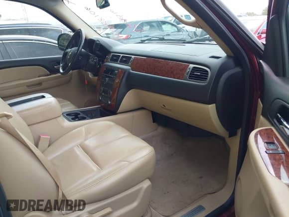 2007 Chevrolet Tahoe LTZ с VIN 1GNFK13007J115165, выставлен на аукционе IAAI как лот 42988106 с пробегом 185 076 миль миль и . История ставок и продаж доступна на DreamBid. Изображение 5.