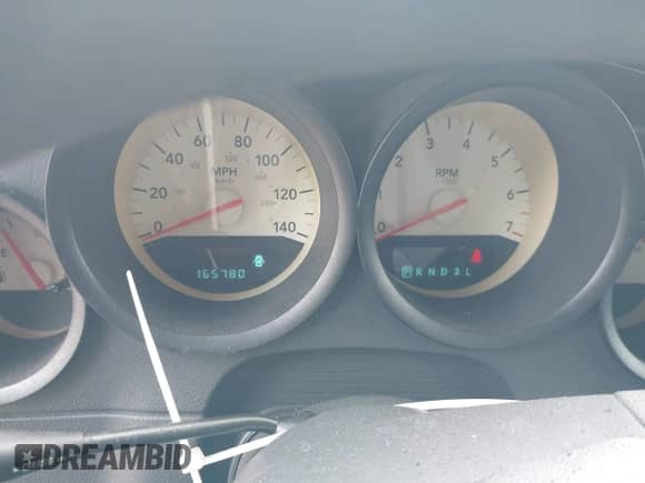 2005 Dodge Magnum SE with VIN 2D4FV48T75H617094, listed as a IAAI auction lot 43032594 with 165,780 mi miles and . Bid and sale history available at DreamBid. Image 7.
