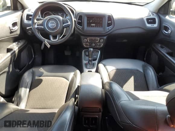 2021 Jeep Compass Latitude with VIN 3C4NJDBB5MT509714, listed as a Copart auction lot 85109295 with 117,532 mi miles and Clean title. Bid and sale history available at DreamBid. Image 8.