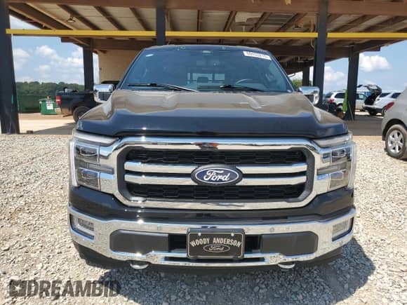 2024 Ford F-150 Lariat with VIN 1FTFW5L84RKF42470, listed as a Copart auction lot 69433215 with 6,620 mi miles and Salvage title. Bid and sale history available at DreamBid. Image 5.