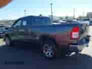 2022 Ram 1500 Big Horn z VIN 1C6RREBT1NN436343, wystawiony jako IAAI lot #41367073 z przebiegiem 13 784 mil mil oraz . Historia ofert i sprzedaży dostępna na DreamBid. Obrazek 15.