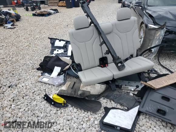 2021 Hyundai Palisade SEL z VIN KM8R44HE4MU184534, wystawiony jako Copart lot #46062834 z przebiegiem 62 528 mil mil oraz . Historia ofert i sprzedaży dostępna na DreamBid. Obrazek 12.