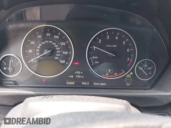 2015 BMW 4 Series 428i xDrive с VIN WBA3T1C58FP819868, выставлен на аукционе IAAI как лот 42418432 с пробегом 54 686 миль миль и . История ставок и продаж доступна на DreamBid. Изображение 7.