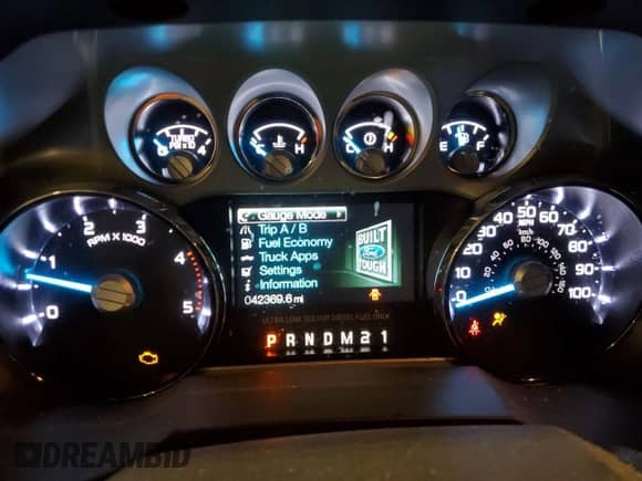 2013 Ford F-250 XL с VIN 1FT7W2BT2DEB70613, выставлен на аукционе Copart как лот 71992745 с пробегом 42 369 миль миль и Списание • Salvage title. История ставок и продаж доступна на DreamBid. Изображение 9.