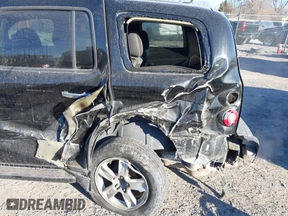 2009 Chevrolet HHR 1LT with VIN 3GNCA23V49S518963, listed as a IAAI auction lot 41347289 with 167,390 mi miles and . Bid and sale history available at DreamBid. Image 6.