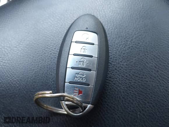 2014 Nissan Pathfinder S z VIN 5N1AR2MM8EC676605, wystawiony jako IAAI lot #42517499 z przebiegiem 86 296 mil mil oraz . Historia ofert i sprzedaży dostępna na DreamBid. Obrazek 11.