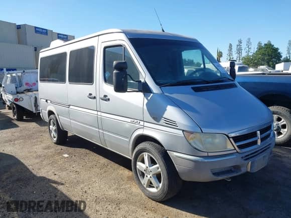 2005 Dodge Sprinter Passenger with VIN WD8PD644155797182, listed as a IAAI auction lot 42898253 with 132,218 mi miles and . Bid and sale history available at DreamBid. Image 1.