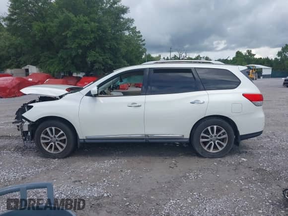2015 Nissan Pathfinder SV с VIN 5N1AR2MN1FC707123, выставлен на аукционе IAAI как лот 42525435 с пробегом 144 006 миль миль и . История ставок и продаж доступна на DreamBid. Изображение 15.