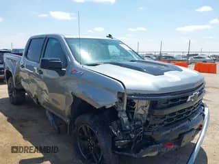 2024 Chevrolet Silverado 1500 LT Trail Boss with VIN 3GCUDFED2RG399703, listed as a IAAI auction lot 42383786 with 12,873 mi miles and . Bid and sale history available at DreamBid. Image 1.