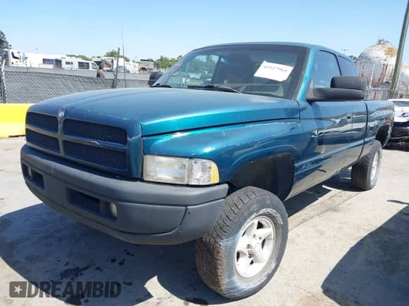 1997 Dodge 1500 with VIN 3B7HF13Z1VG800682, listed as a IAAI auction lot 42527964 with 180,888 mi miles and . Bid and sale history available at DreamBid. Image 2.