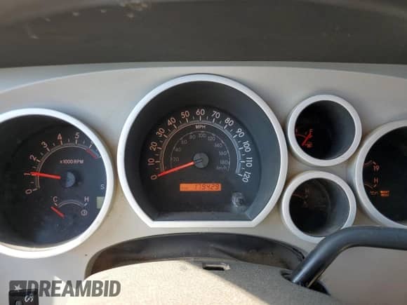 2008 Toyota Tundra z VIN 5TFDV54198X056458, wystawiony jako Copart lot #70442855 z przebiegiem 179 429 mil mil oraz Szkoda całkowita • Salvage title. Historia ofert i sprzedaży dostępna na DreamBid. Obrazek 9.