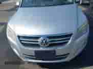2010 Volkswagen Tiguan S с VIN WVGAV7AX5AW001651, выставлен на аукционе IAAI как лот 42665765 с пробегом Не указан миль и . История ставок и продаж доступна на DreamBid. Изображение 6.