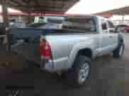 2006 Toyota Tacoma PreRunner с VIN 5TETU62N76Z145476, выставлен на аукционе IAAI как лот 43413034 с пробегом 220 496 миль миль и . История ставок и продаж доступна на DreamBid. Изображение 4.
