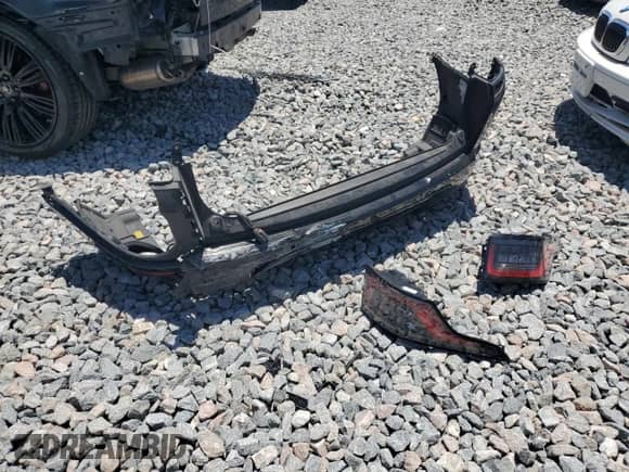 2020 Land Rover Range Rover Sport HSE Dynamic с VIN SALWR2SE0LA701388, выставлен на аукционе Copart как лот 63479295 с пробегом 59 504 миль миль и Списание • Salvage title. История ставок и продаж доступна на DreamBid. Изображение 13.