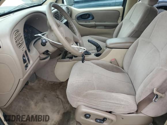 2004 Chevrolet TrailBlazer EXT LS с VIN 1GNET16S746102059, выставлен на аукционе Copart как лот 68639455 с пробегом 192 186 миль миль и Списание • Salvage title. История ставок и продаж доступна на DreamBid. Изображение 7.