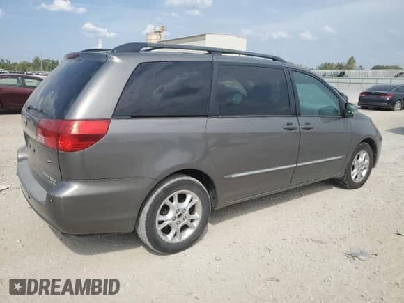 2005 Toyota Sienna XLE z VIN 5TDZA22C45S379337, wystawiony jako Copart lot #80653935 z przebiegiem 219 825 mil mil oraz Szkoda całkowita • Salvage title. Historia ofert i sprzedaży dostępna na DreamBid. Obrazek 3.