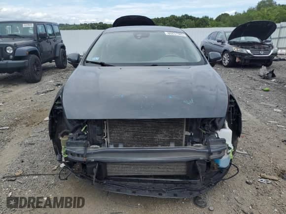 2012 Volvo S60 T6 с VIN YV1902FH0C2077423, выставлен на аукционе Copart как лот 65237985 с пробегом 140 958 миль миль и Чистый • Clean title. История ставок и продаж доступна на DreamBid. Изображение 5.