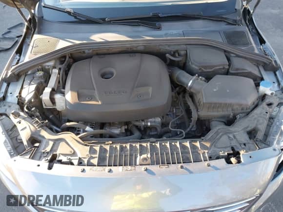 2018 Volvo S60 Inscription Platinum с VIN LYV402HM6JB172851, выставлен на аукционе IAAI как лот 41336363 с пробегом 77 591 миль миль и . История ставок и продаж доступна на DreamBid. Изображение 10.
