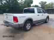 2010 Dodge 1500 SLT z VIN 1D7RB1GT9AS122116, wystawiony jako IAAI lot #42629100 z przebiegiem 124 683 mil mil oraz . Historia ofert i sprzedaży dostępna na DreamBid. Obrazek 4.