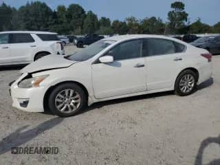 2015 Nissan Altima SV с VIN 1N4AL3AP4FC283377, выставлен на аукционе Copart как лот 81653295 с пробегом 228 961 миль миль и Списание • Salvage title. История ставок и продаж доступна на DreamBid. Изображение 1.