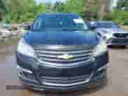 2016 Chevrolet Traverse LT z VIN 1GNKRHKDXGJ116167, wystawiony jako IAAI lot #42264340 z przebiegiem 181 617 mil mil oraz . Historia ofert i sprzedaży dostępna na DreamBid. Obrazek 12.