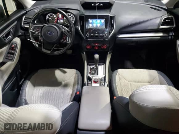 2019 Subaru Forester Premium z VIN JF2SKAEC7KH415169, wystawiony jako Copart lot #82324735 z przebiegiem 86 173 mil mil oraz Szkoda całkowita • Salvage title. Historia ofert i sprzedaży dostępna na DreamBid. Obrazek 8.