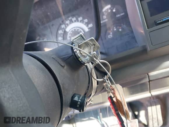 1989 Chevrolet Silverado 1500 с VIN 1GCDC14K5KZ226642, выставлен на аукционе IAAI как лот 43309499 с пробегом 238 438 миль миль и . История ставок и продаж доступна на DreamBid. Изображение 11.