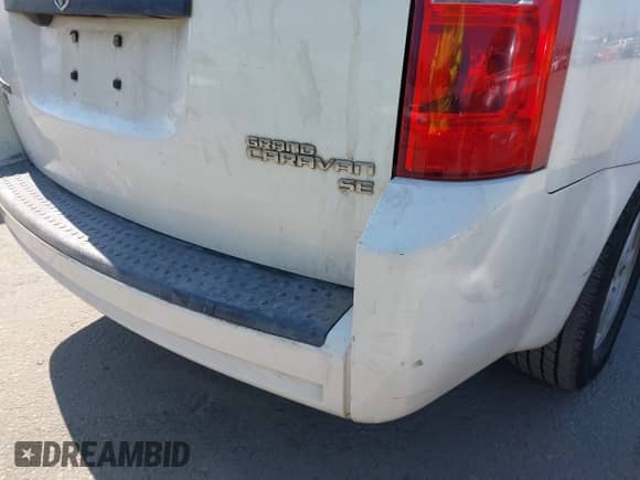 2010 Dodge Grand Caravan SE z VIN 2D4RN4DE5AR237793, wystawiony jako IAAI lot #42837195 z przebiegiem 267 873 mil mil oraz . Historia ofert i sprzedaży dostępna na DreamBid. Obrazek 6.