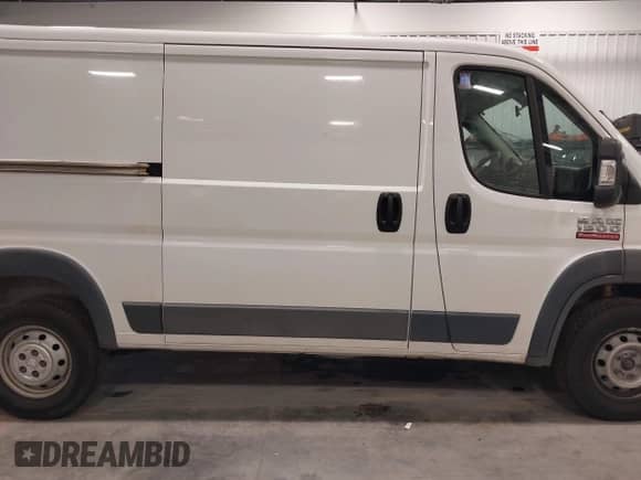 2016 Ram ProMaster Cargo с VIN 3C6TRVAG8GE135263, выставлен на аукционе IAAI как лот 42435940 с пробегом 188 723 миль миль и . История ставок и продаж доступна на DreamBid. Изображение 13.