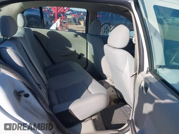2007 Chevrolet Cobalt LS с VIN 1G1AK55F677360568, выставлен на аукционе IAAI как лот 43312635 с пробегом 179 475 миль миль и . История ставок и продаж доступна на DreamBid. Изображение 8.
