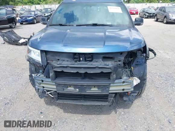 2018 Ford Explorer XLT с VIN 1FM5K7DH8JGB64349, выставлен на аукционе IAAI как лот 42722121 с пробегом 55 253 миль миль и . История ставок и продаж доступна на DreamBid. Изображение 18.