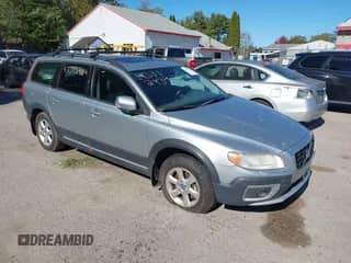 2008 Volvo XC70 с VIN YV4BZ982081019000, выставлен на аукционе IAAI как лот 43312934 с пробегом 151 615 миль миль и . История ставок и продаж доступна на DreamBid. Изображение 1.