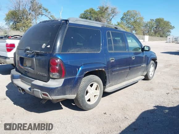 2003 Chevrolet TrailBlazer EXT LT с VIN 1GNET16S236153774, выставлен на аукционе IAAI как лот 43380317 с пробегом 276 057 миль миль и . История ставок и продаж доступна на DreamBid. Изображение 4.