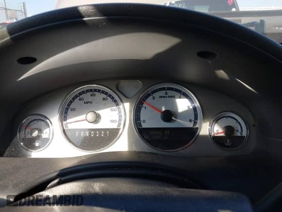 2005 Saturn Relay 2 with VIN 5GZDV03L05D273852, listed as a IAAI auction lot 43353460 with 99,406 mi miles and . Bid and sale history available at DreamBid. Image 7.