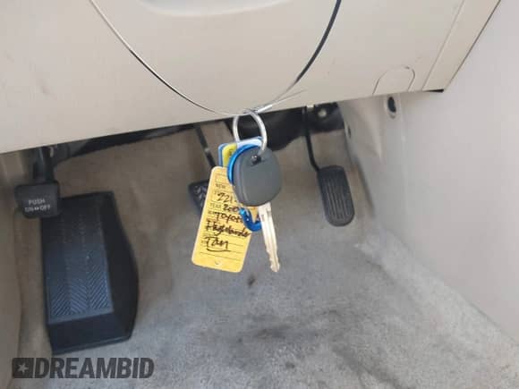 2002 Toyota Highlander Limited с VIN JTEGF21A320061776, выставлен на аукционе IAAI как лот 43009588 с пробегом 229 096 миль миль и . История ставок и продаж доступна на DreamBid. Изображение 11.