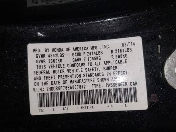 2014 Honda Accord Touring z VIN 1HGCR6F76EA007872, wystawiony jako IAAI lot #42314373 z przebiegiem 97 109 mil mil oraz . Historia ofert i sprzedaży dostępna na DreamBid. Obrazek 9.