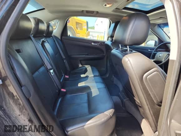 2009 Chevrolet Impala LTZ с VIN 2G1WU57M391314871, выставлен на аукционе Copart как лот 65963075 с пробегом 122 381 миль миль и Списание • Salvage title. История ставок и продаж доступна на DreamBid. Изображение 10.