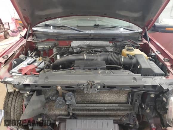 2013 Ford F-150 Platinum с VIN 1FTFW1ET3DFB03143, выставлен на аукционе Copart как лот 80851005 с пробегом 389 788 миль миль и Списание • Salvage title. История ставок и продаж доступна на DreamBid. Изображение 11.