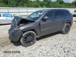 2020 Jeep Grand Cherokee Altitude с VIN 1C4RJEAG9LC214131, выставлен на аукционе Copart как лот 64969645 с пробегом 96 301 миль миль и Списание • Salvage title. История ставок и продаж доступна на DreamBid. Изображение 1.