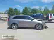 2017 Kia Sorento SX z VIN 5XYPKDA56HG242677, wystawiony jako IAAI lot #42244093 z przebiegiem 98 644 mil mil oraz . Historia ofert i sprzedaży dostępna na DreamBid. Obrazek 13.