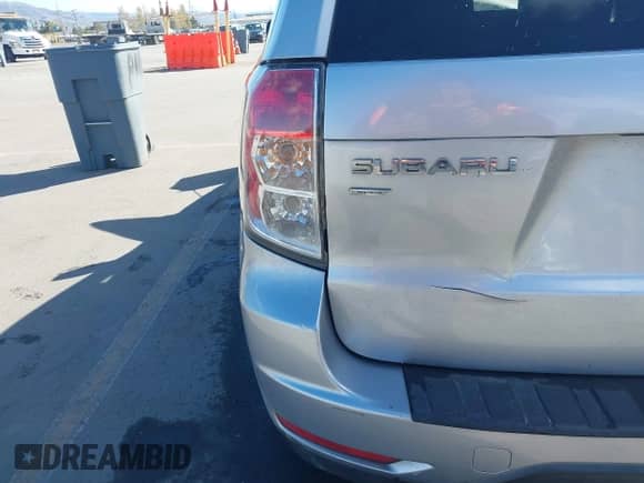 2012 Subaru Forester X Limited z VIN JF2SHAEC2CH404404, wystawiony jako IAAI lot #43559029 z przebiegiem 190 693 mil mil oraz . Historia ofert i sprzedaży dostępna na DreamBid. Obrazek 6.