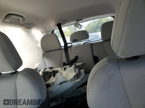 2020 Subaru Forester z VIN JF2SKADCXLH598991, wystawiony jako Copart lot #68643755 z przebiegiem Nie podano mil oraz Nie do naprawy • Non repairable. Historia ofert i sprzedaży dostępna na DreamBid. Obrazek 10.