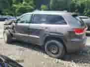 2021 Jeep Grand Cherokee Laredo E z VIN 1C4RJFAG1MC525298, wystawiony jako Copart lot #90879225 z przebiegiem 51 867 mil mil oraz Szkoda całkowita • Salvage title. Historia ofert i sprzedaży dostępna na DreamBid. Obrazek 2.