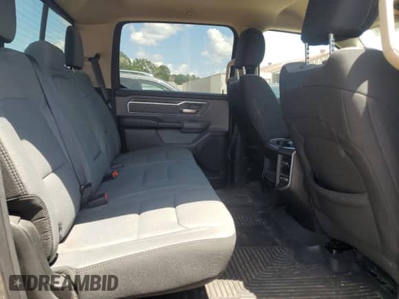 2020 Ram 1500 Big Horn с VIN 1C6RREFT1LN209127, выставлен на аукционе Copart как лот 64602685 с пробегом 171 026 миль миль и Списание • Salvage title. История ставок и продаж доступна на DreamBid. Изображение 10.