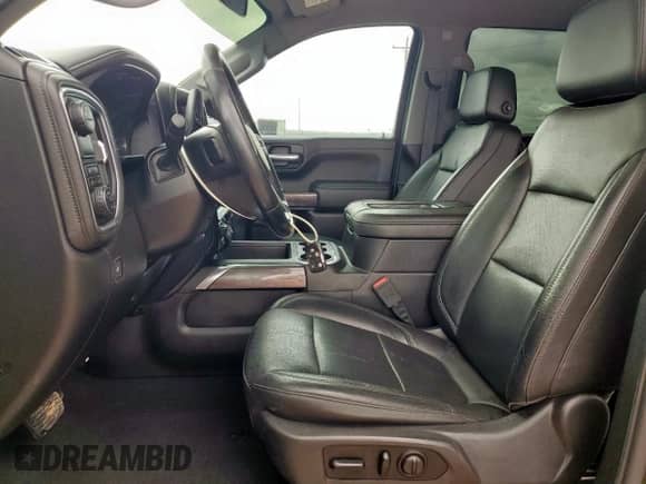 2019 Chevrolet Silverado 1500 LTZ с VIN 1GCPWEED2KZ140992, выставлен на аукционе Copart как лот 63508025 с пробегом 108 728 миль миль и Списание • Salvage title. История ставок и продаж доступна на DreamBid. Изображение 7.