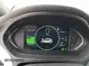 2018 Chevrolet Bolt EV Premier z VIN 1G1FX6S02J4111268, wystawiony jako Copart lot #67017075 z przebiegiem 68 064 mil mil oraz Szkoda całkowita • Salvage title. Historia ofert i sprzedaży dostępna na DreamBid. Obrazek 9.