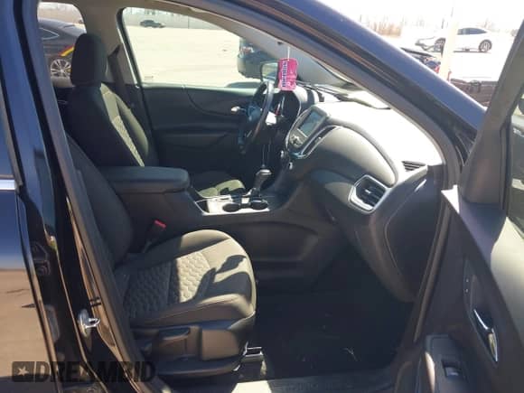 2020 Chevrolet Equinox LT с VIN 2GNAXKEVXL6159451, выставлен на аукционе IAAI как лот 41757000 с пробегом 84 601 миль миль и . История ставок и продаж доступна на DreamBid. Изображение 5.